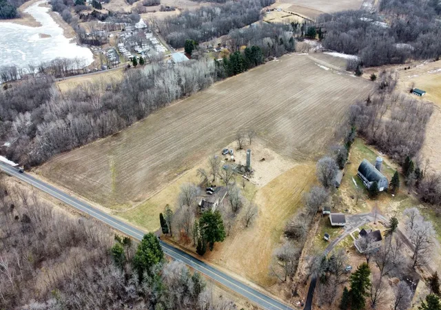 Photo 4 of Land for sale at Tbd Glader Blvd, Lindstrom, MN 55045 | MLS# 7029948 | Listing updated on 2026-09-05
