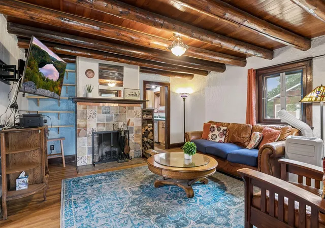 Photo 4 of Single family home for sale at 2233 15th Avenue E, Saint Paul, MN 55109 | MLS# 7030183 | Listing updated on 2026-10-06