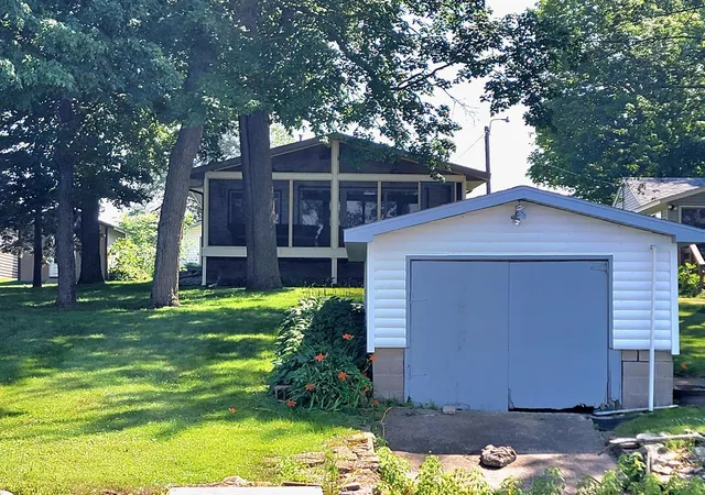5th image of 3454 Vista Rd, Isle, MN 56342 | MLS# 7030287