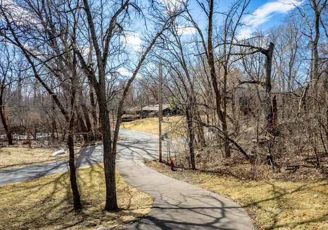 84th image of 4323 Cedar Lake Rd S, Saint Louis Park, MN 55416 | MLS# 7030408