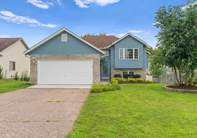 Photo 1 of Sale Pending at 3020 Asarum Ct, Shakopee, MN 55379 | MLS# 7030798 | Listing updated on 2026-09-16