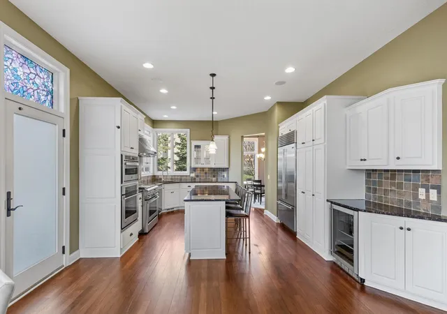 5th image of 9106 Cold Stream Ln, Eden Prairie, MN 55347 | MLS# 7030859