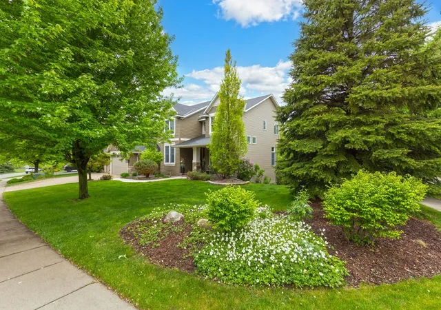 64th image of 9106 Cold Stream Ln, Eden Prairie, MN 55347 | MLS# 7030859