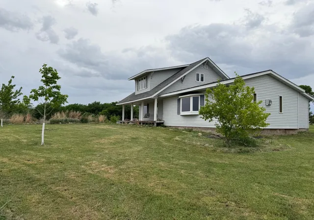 Homes for sale in Madison, MN | 1825 210th St, Madison, MN 56256 | MLS# 7030868