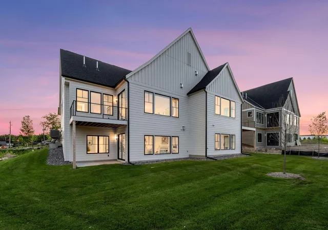 Photo 43 of Townhouse for sale at 5624 Buffington Ln, Excelsior, MN 55331 | MLS# 7031321 | Listing updated on 2026-09-28