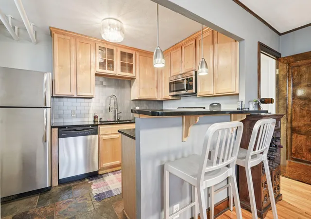 Photo 3 of Condo for sale at 3248 Emerson Ave S #1, Minneapolis, MN 55408 | MLS# 7031474 | Listing updated on 2026-08-27