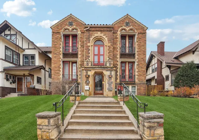 Listing Photo 5 - Condo for sale in building located at 3248 Emerson Ave S, Minneapolis, MN 55408 - Unit #1