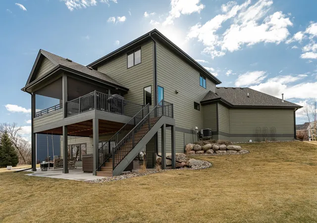 4th image of 5044 Riley Ln Sw, Rochester, MN 55902 | MLS# 7031590