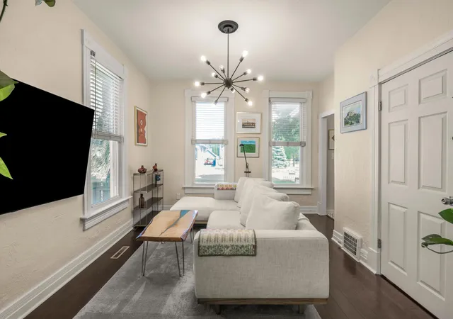 Photo 4 of Single family home for sale at 282 Annapolis St E, Saint Paul, MN 55118 | MLS# 7031739 | Listing updated on 2026-09-18