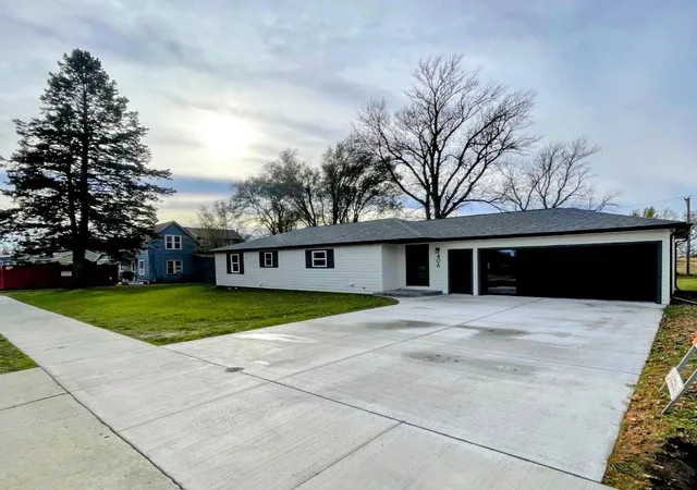 59th image of 406 8th Ave Sw, Pipestone, MN 56164 | MLS# 7031771