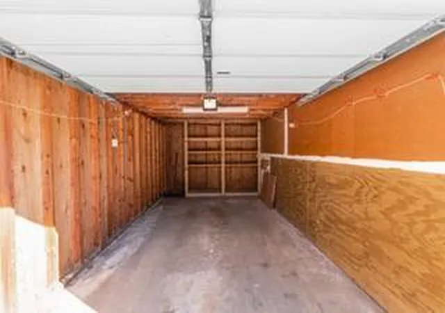 2nd image of 4624 Cedar Lake Rd S, Minneapolis, MN 55416