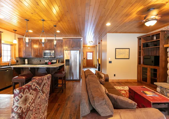 2nd image of 11472 Lynn Boyd Wy #Cottage 2 All 4 Fractions, Crosslake, MN 56442 | MLS# 7031894
