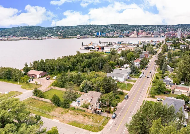 3rd image of 1439 Minnesota Ave, Duluth, MN 55802 | MLS# 7031905