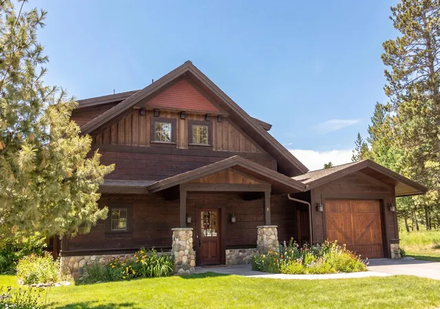 1st image of 11447 Lynn Boyd Wy #Cottage 7 Fraction 4, Crosslake, MN 56442 | MLS# 7031989