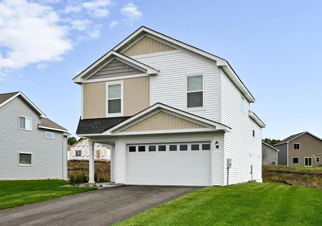 3rd image of 608 Redwood Loop N, Cambridge, MN 55008 | MLS# 7032122