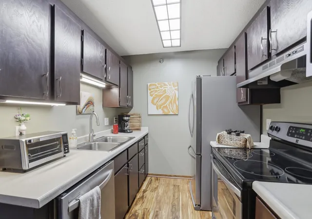 Homes for sale in Saint Paul, MN | 26 10Th St W #610, Saint Paul, MN 55102 | MLS# 7032398