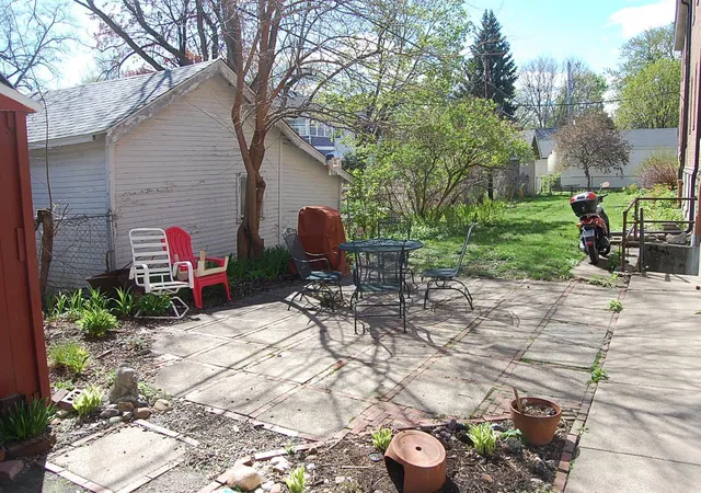 Photo 19 of Sale Pending at 3909 Aldrich Ave S #6, Minneapolis, MN 55409 | MLS# 7032574 | Listing updated on 2026-09-28