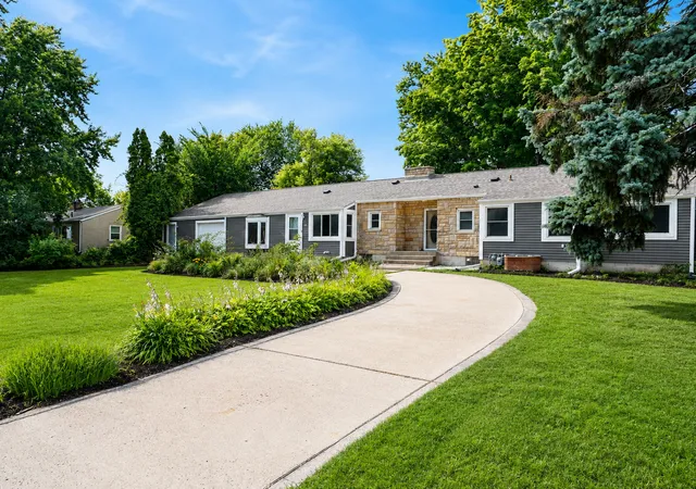 Homes for sale in Rosemount, MN | 3375 145th St W, Rosemount, MN 55068 | MLS# 7032713