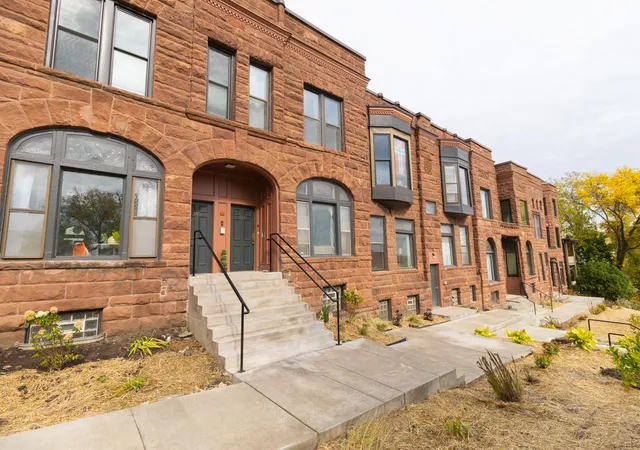 1st image of 345 Ramsey St #345B, Saint Paul, MN 55102 | MLS# 7033314