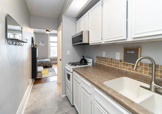 2nd image of 345 Ramsey St #345B, Saint Paul, MN 55102 | MLS# 7033314