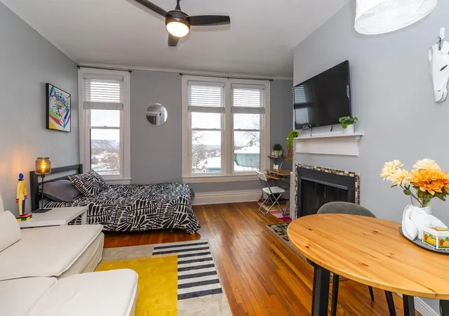 4th image of 345 Ramsey St, St. Paul, MN 55102