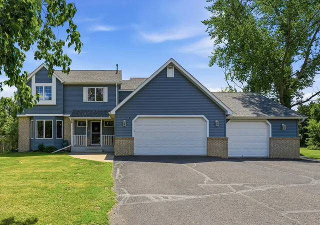 1st image of 591 Spurline Cir, Hudson, WI 54016 | MLS# 7034019