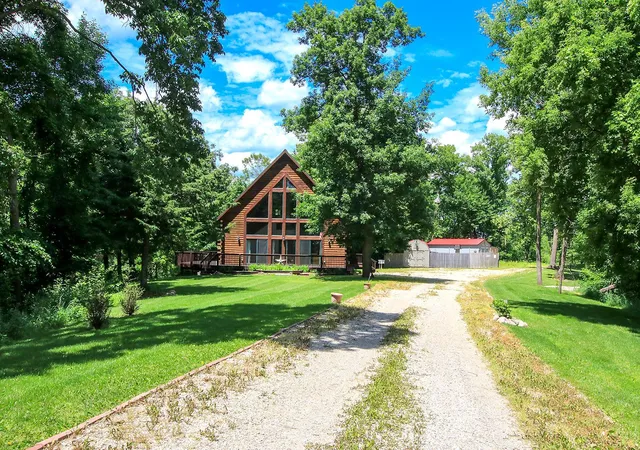 Homes for sale in Darwin, MN | 22780 Csah 14, Darwin, MN 55324 | MLS# 7034044