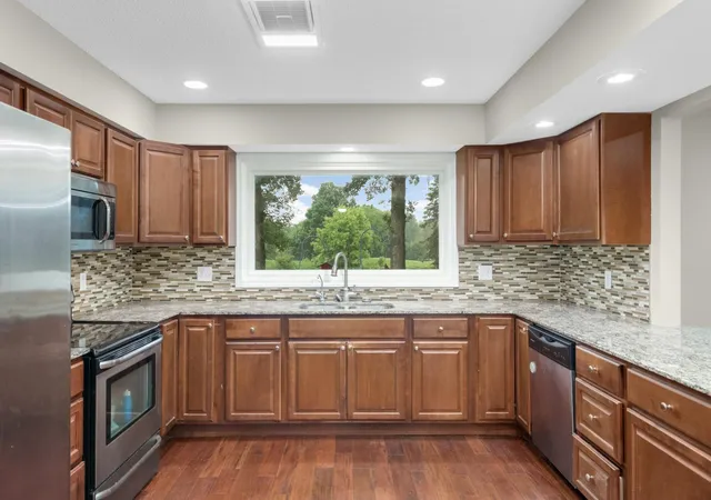 3rd image of 20840 Hidden Ponds Dr, Rogers, MN 55374 | MLS# 7034099
