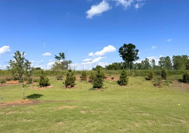 Photo 2 of Sale Pending at 17266 Dimension Ave, Lakeville, MN 55044 | MLS# 7034516 | Listing updated on 2026-09-21