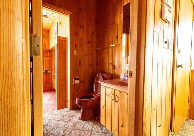 5th image of 232 N Central Ave, Duluth, MN 55807 | MLS# 7034538