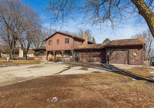 3rd image of 255 W 7Th St, Gibbon, MN 55335 | MLS# 7034805