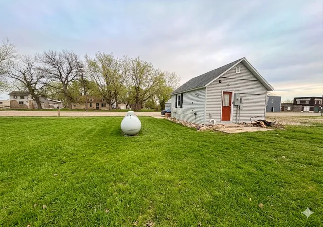 Homes for sale in Kenneth, MN | 351 Main St, Kenneth, MN 56147 | MLS# 7034995