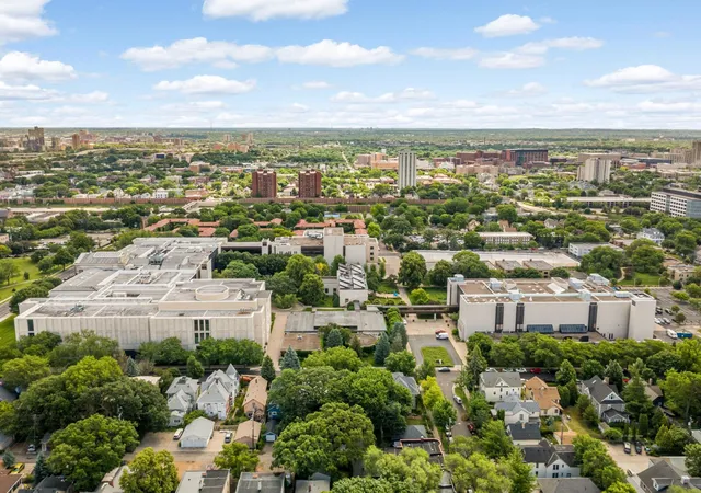5th image of 2440 Stevens Ave, Minneapolis, MN 55404
