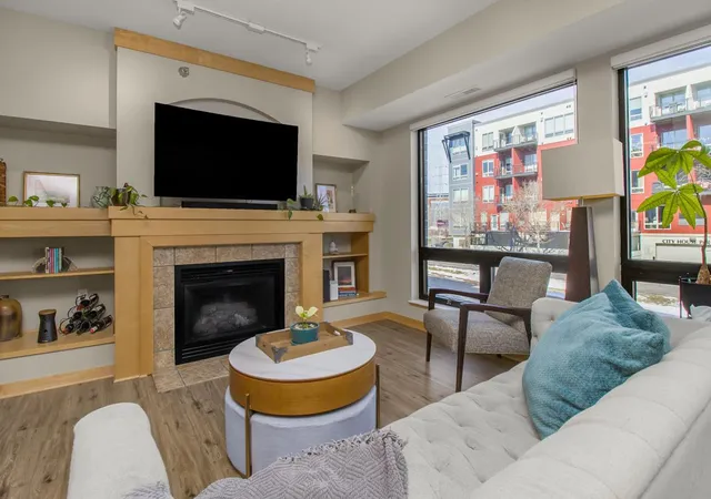 Homes for sale in Saint Paul, MN | 256 Spring St #120, Saint Paul, MN 55102 | MLS# 7035382
