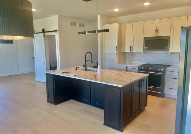 Photo 3 of Single family home for sale at 4550 Savanna Trl, Chaska, MN 55318 | MLS# 7035742 | Listing updated on 2026-09-17