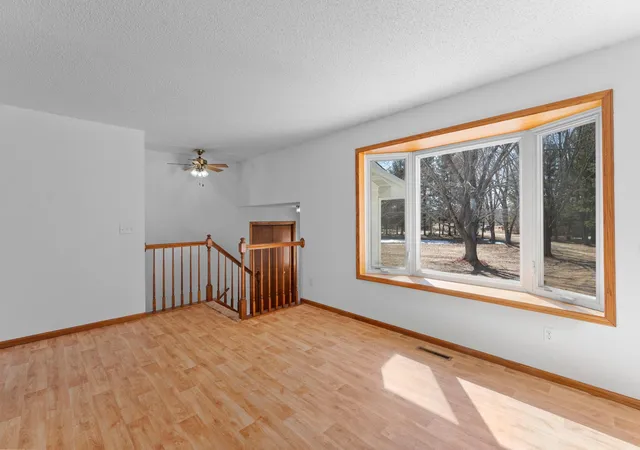 5th image of 18335 Imperial Ave N, Forest Lake, MN 55025 | MLS# 7036000