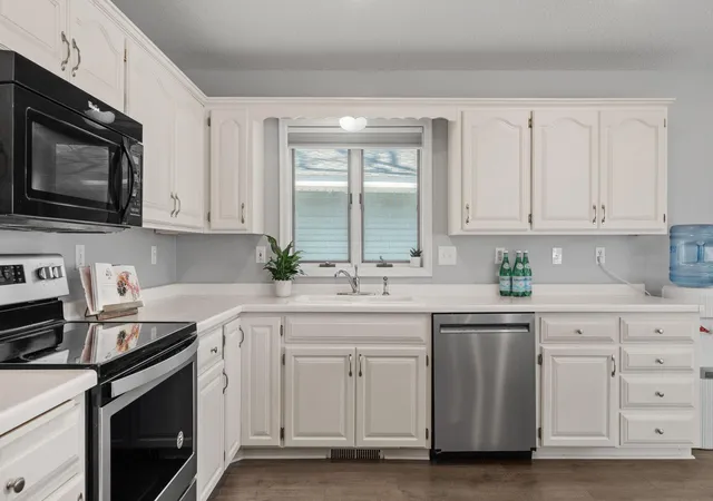4th image of 280 Waite Ave S, Saint Cloud, MN 56301 | MLS# 7036019