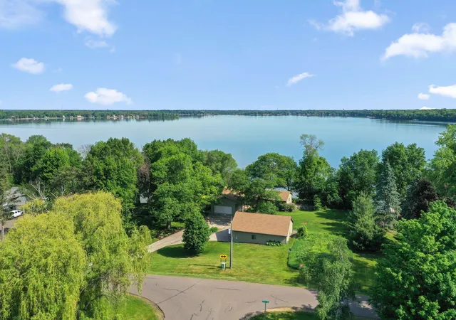 1st image of 10400 Kismet Iss, Chisago City, MN 55013 | MLS# 7036154