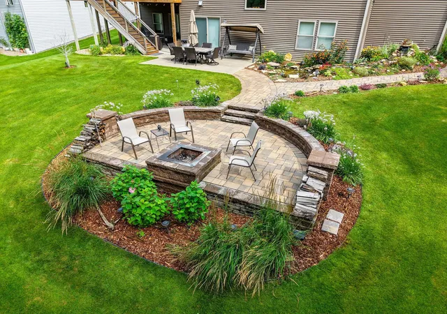 Photo 3 of Single family home for sale at 2990 Stone Park Dr Ne, Rochester, MN 55906 | MLS# 7036189 | Listing updated on 2026-10-06