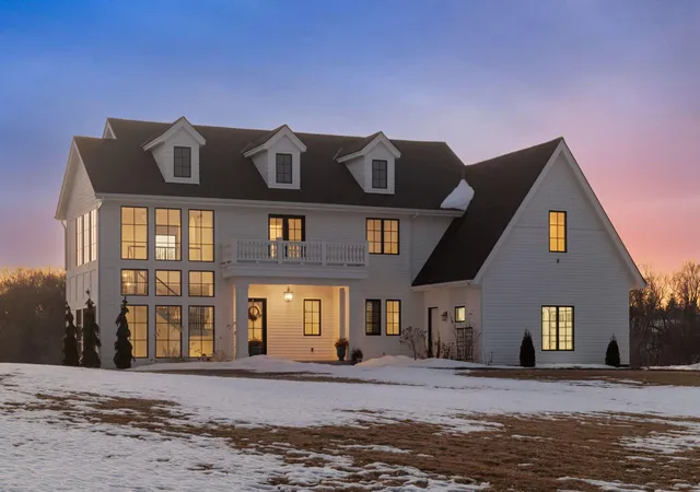1st image of 6695 Mckown Ct, Maple Plain, MN 55359 | MLS# 7036191