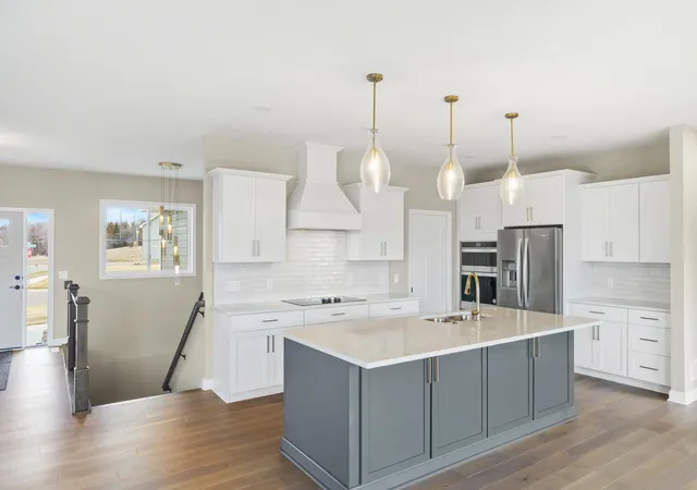 5th image of 6839 Timberview Ct, Cannon Falls, MN 55009 | MLS# 7036401