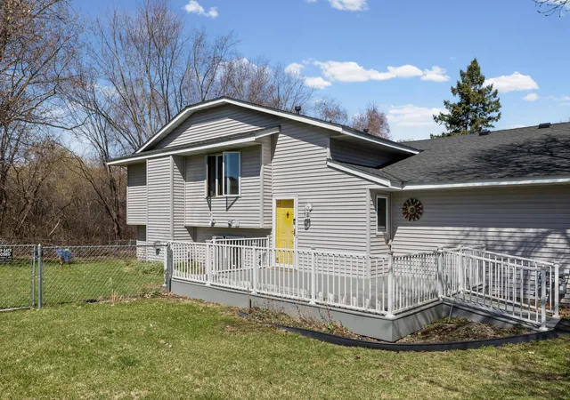 1st image of 7517 Xerxes Ave N, Minneapolis, MN 55444 | MLS# 7036418