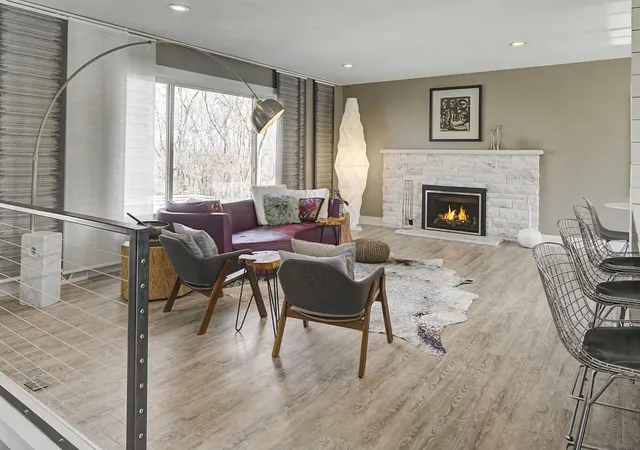 Homes for sale in Edina, MN | 6725 Valley View Rd, Edina, MN 55439 | MLS# 7036524