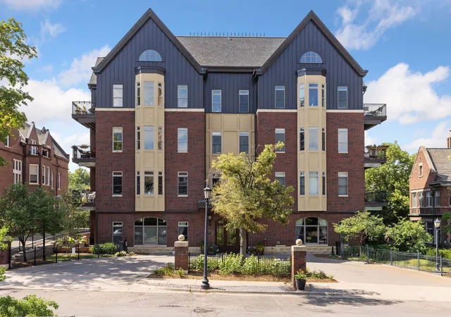 Photo 1 of Sale Pending at 301 Clifton Ave #1H, Minneapolis, MN 55403 | MLS# 7036577 | Listing updated on 2026-09-12