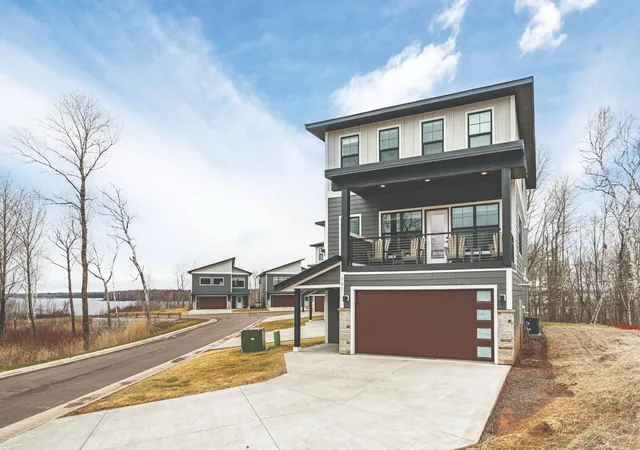 1st image of 121 Kayak View Ct, Duluth, MN 55808 | MLS# 7036615