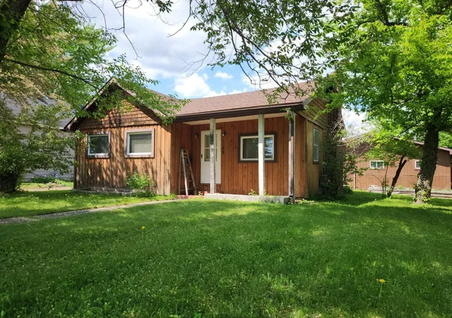 Homes for sale in International Falls, MN | 116 12Th St W, International Falls, MN 56649 | MLS# 7036639