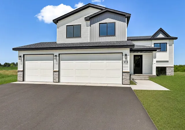 Photo 2 of Single family home for sale at 313 10th Street S, Sartell, MN 56377 | MLS# 7036764 | Listing updated on 2026-08-10