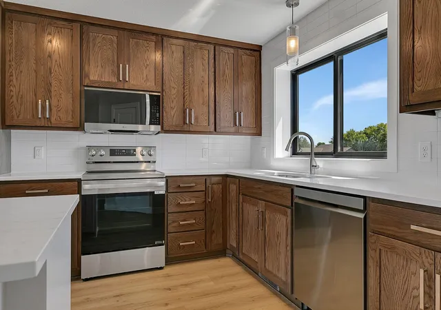 Photo 4 of Single family home for sale at 313 10th Street S, Sartell, MN 56377 | MLS# 7036764 | Listing updated on 2026-08-10