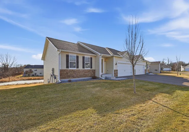 3rd image of 1108 Natalie Ave, Montrose, MN 55363 | MLS# 7036772