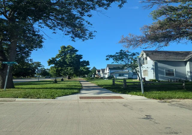 7th image of 412 Langer Ave S, Casselton, ND 58012 | MLS# 7037047